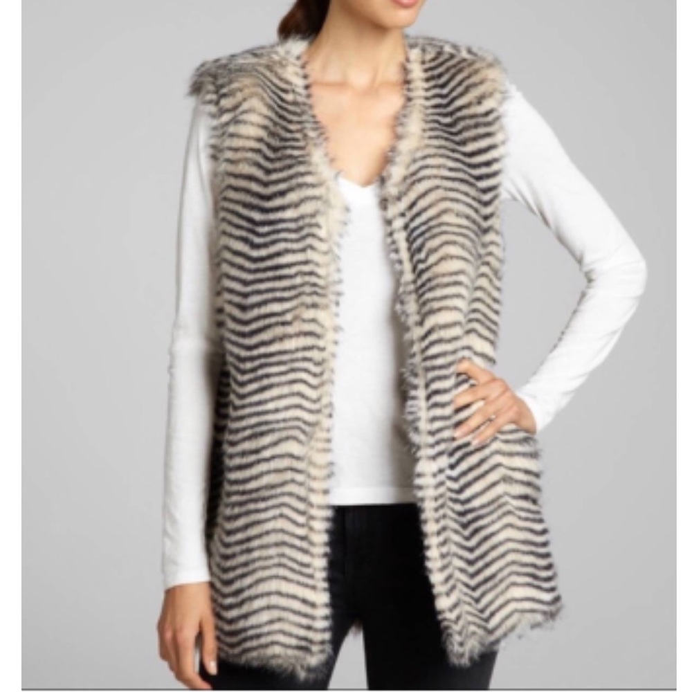 Betsey Johnson Faux fur striped vest Size L